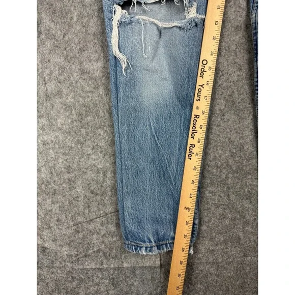 VINTAGE Levis 701 Jeans Womens 26 x 29 Blue Distressed Holes Made USA COOL! - Picture 14 of 14